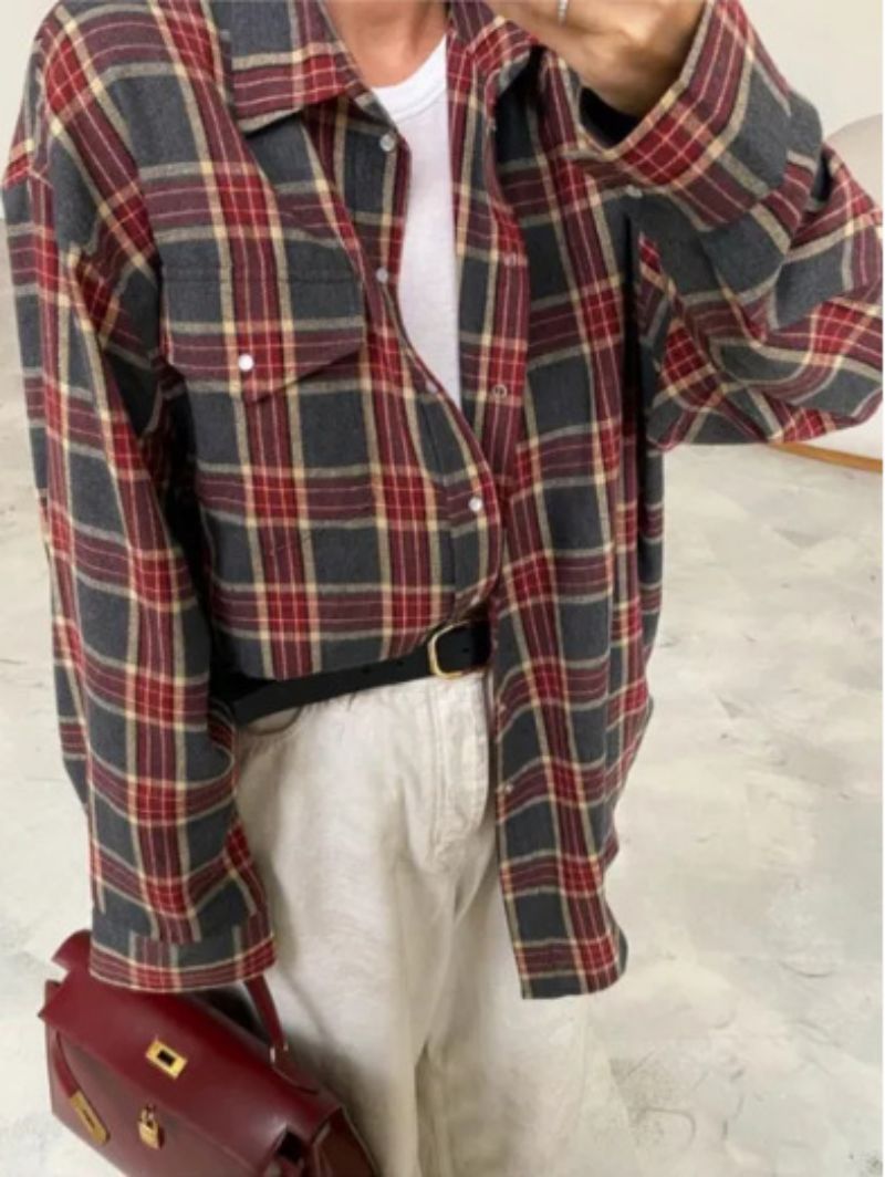 Women's Oversized Plaid Button-Down Shirt with Relaxed Fit