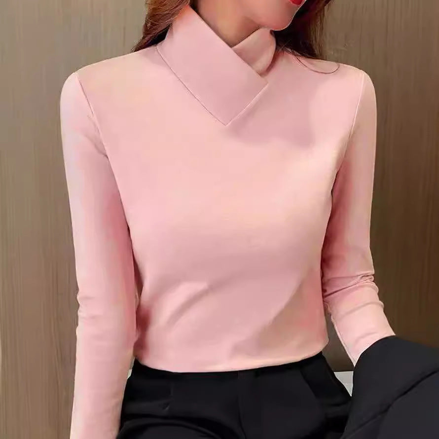 Women's Soft Tailored-Fit Turtleneck Top with Sleek Lines