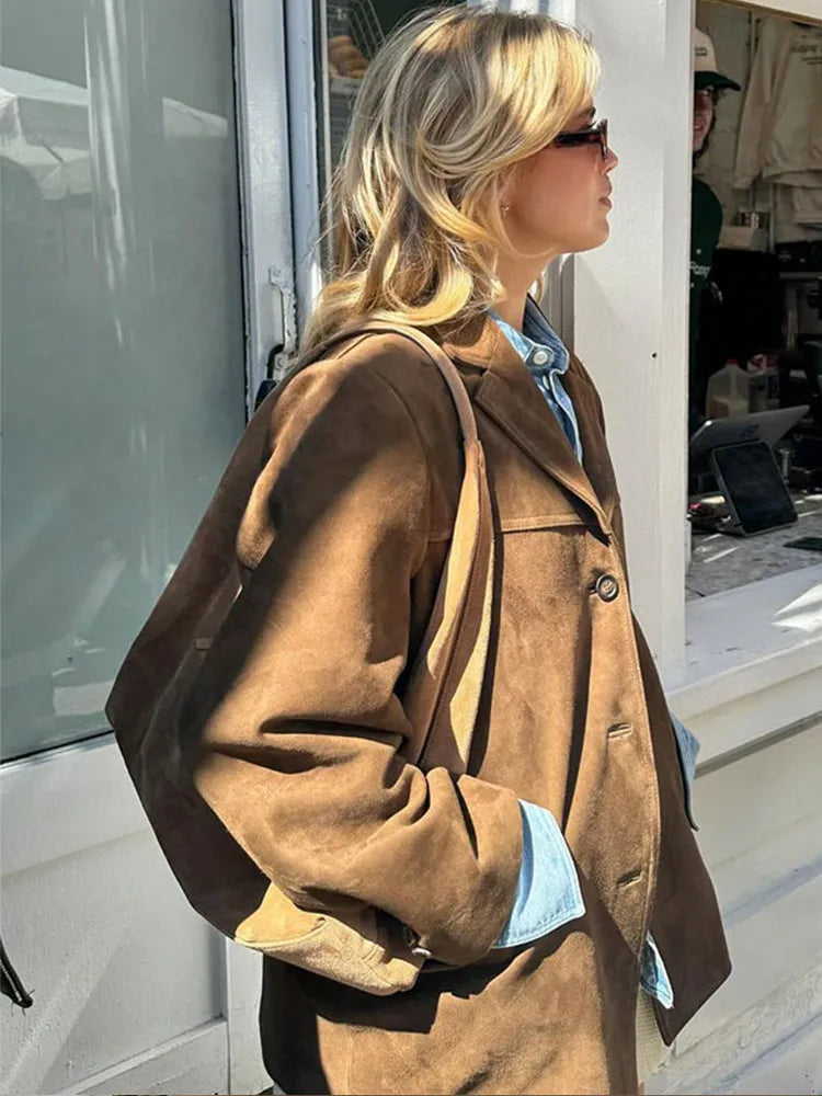 Women's Elegant Brown Jacket with Timeless Look