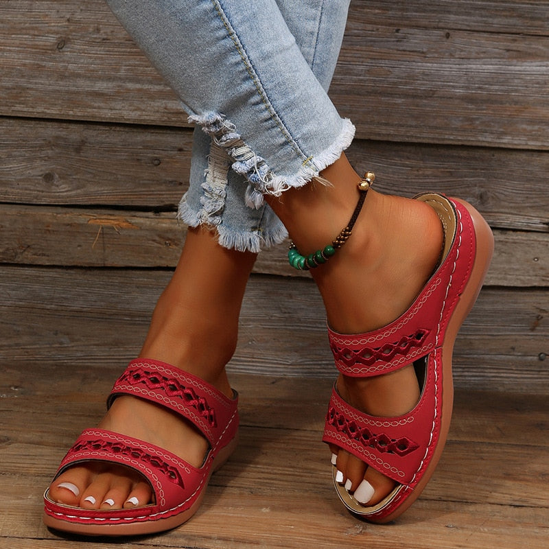 Women's Orthopaedic Sandals with Thick Cushioned Sole and Arch Support