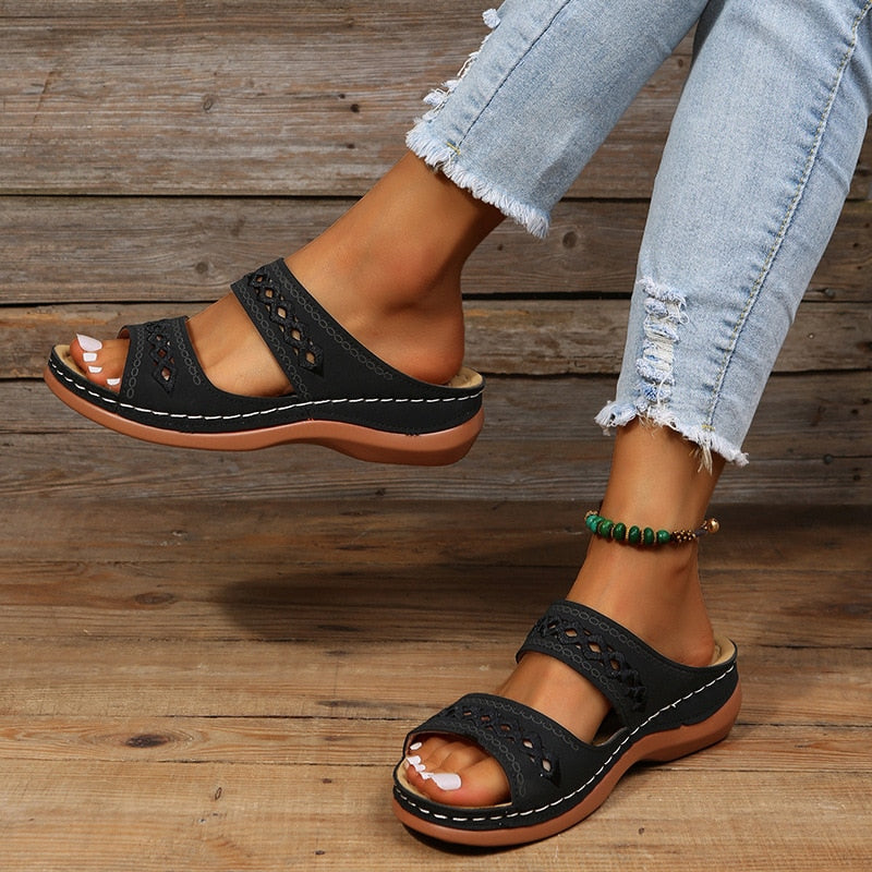 Women's Orthopaedic Sandals with Thick Cushioned Sole and Arch Support