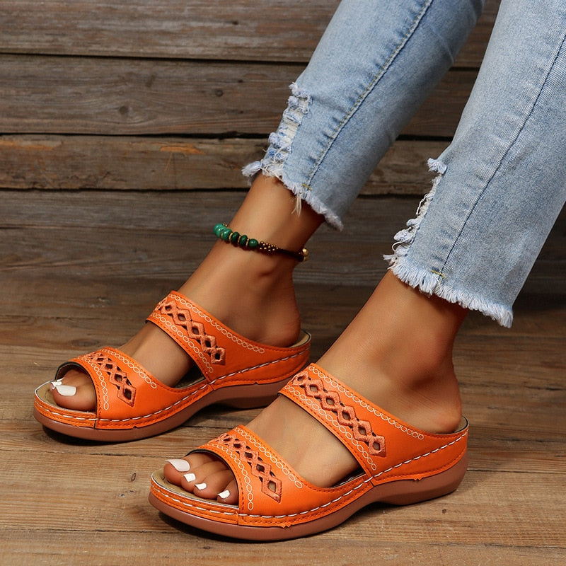 Women's Orthopaedic Sandals with Thick Cushioned Sole and Arch Support