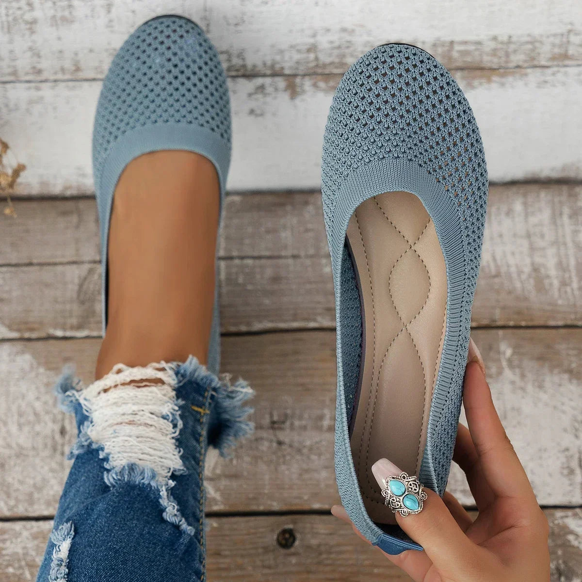 Women's Anti-Slip Orthopaedic Walking Shoe with Breathable Mesh Upper