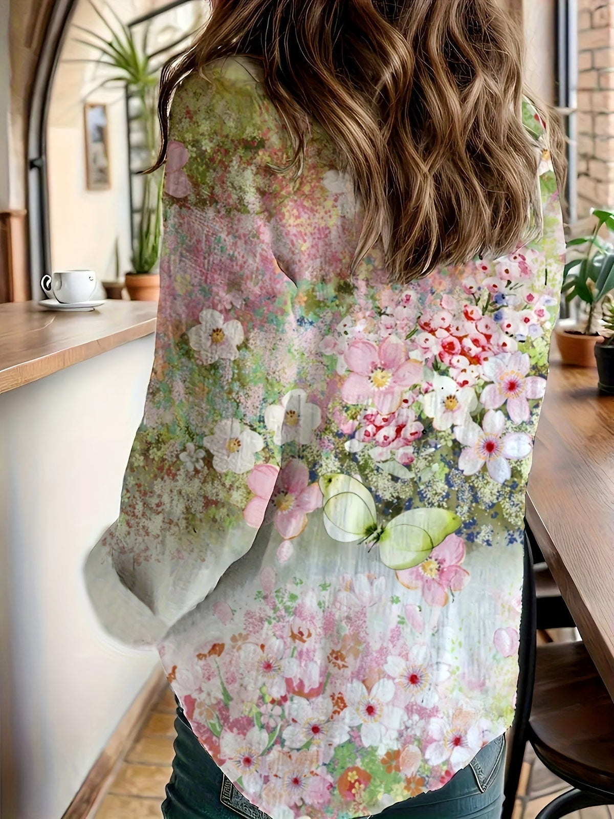 Women's Relaxed-Fit Floral Boho Blouse in Lightweight Fabric