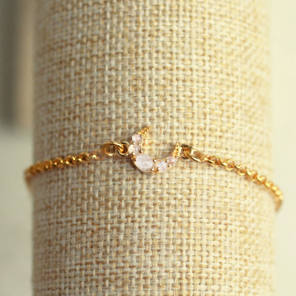 Celestia maansteen maan armband 925 zilver gold plated