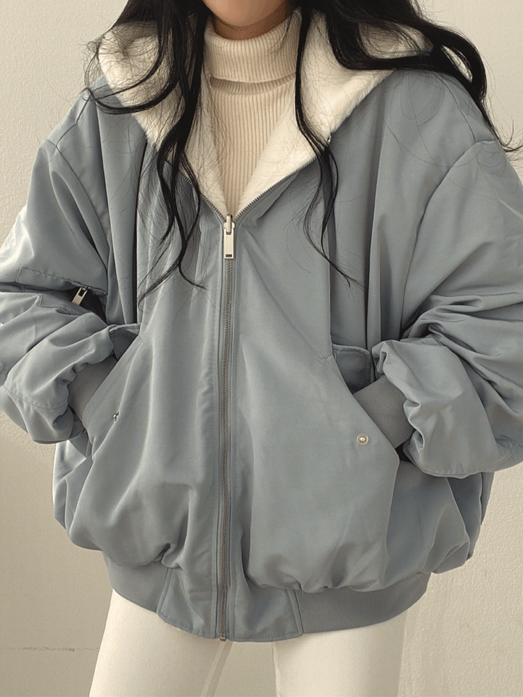 Women's Oversized Relaxed-Fit Bomber Jacket with Clean Shape