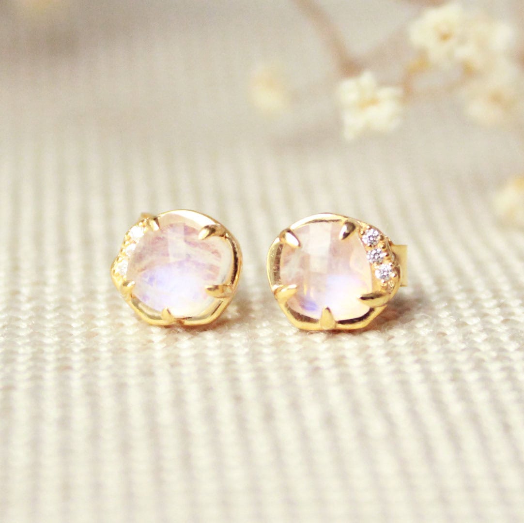 Lunelle maansteen oorknoppen 925 zilver gold plated