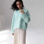 Women's Oversized Crew-Neck Long-Sleeve Light Knit Sweater